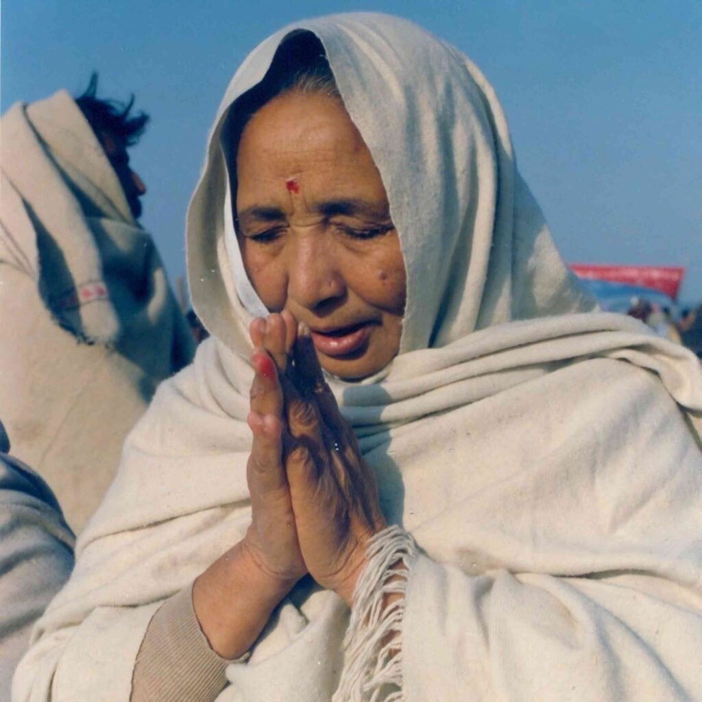 Who is Siddhi Ma? Her life journey with Neem Karoli Baba 5 siddhi ma, sri siddhi ma,